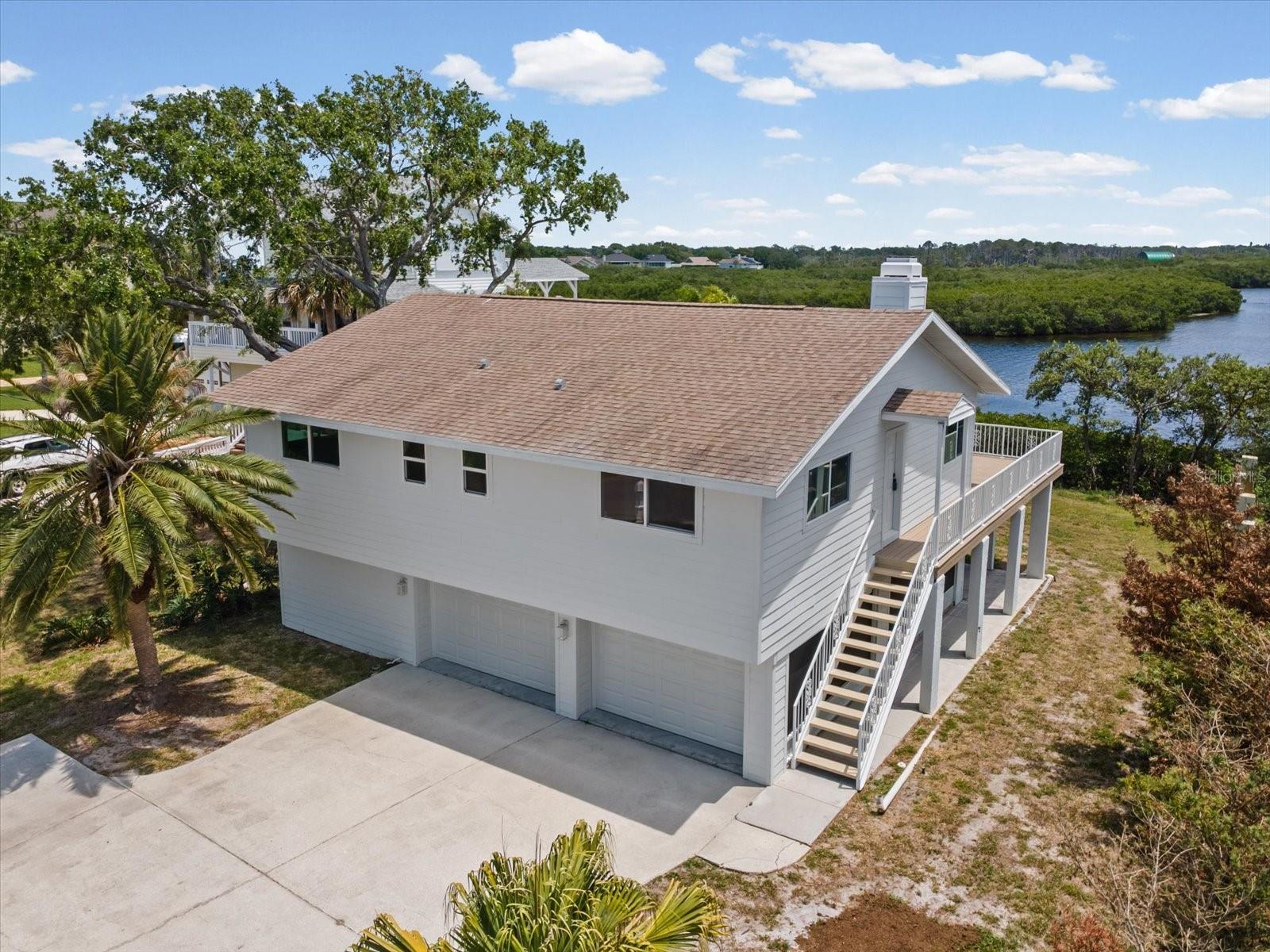 1647 Sea Breeze Dr Property Photo 39