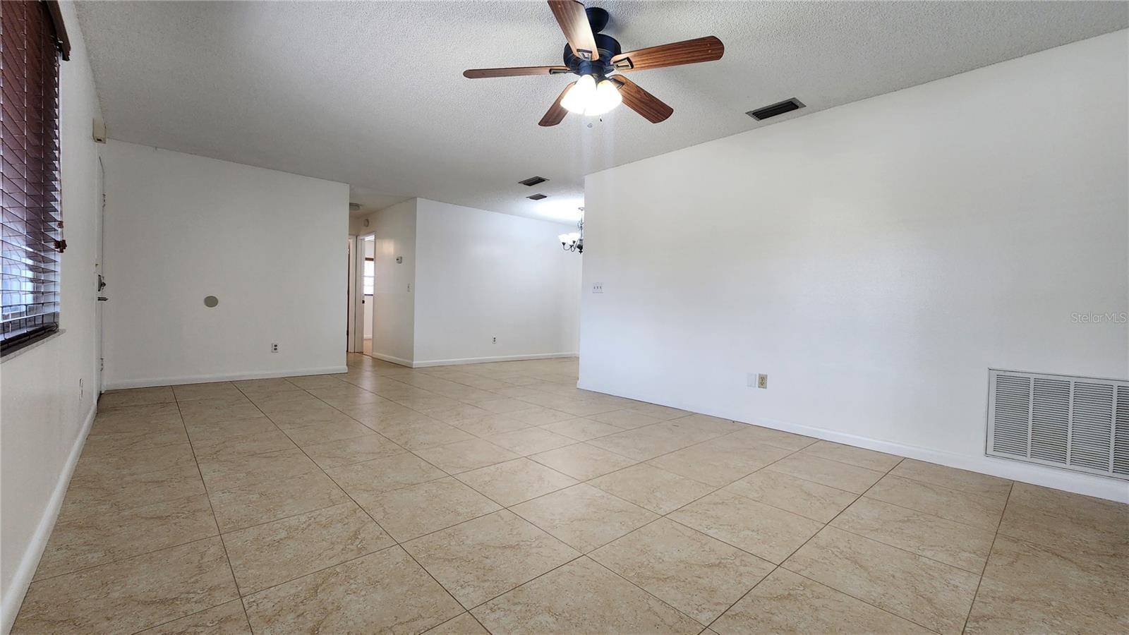 4518 Yorkshire Ave Property Photo 9