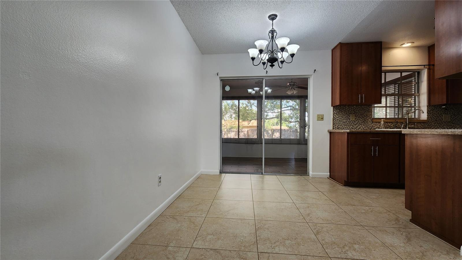 4518 Yorkshire Ave Property Photo 10