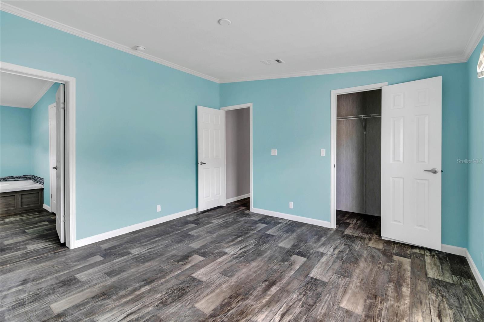 3264 Stephens Blvd Property Photo 16