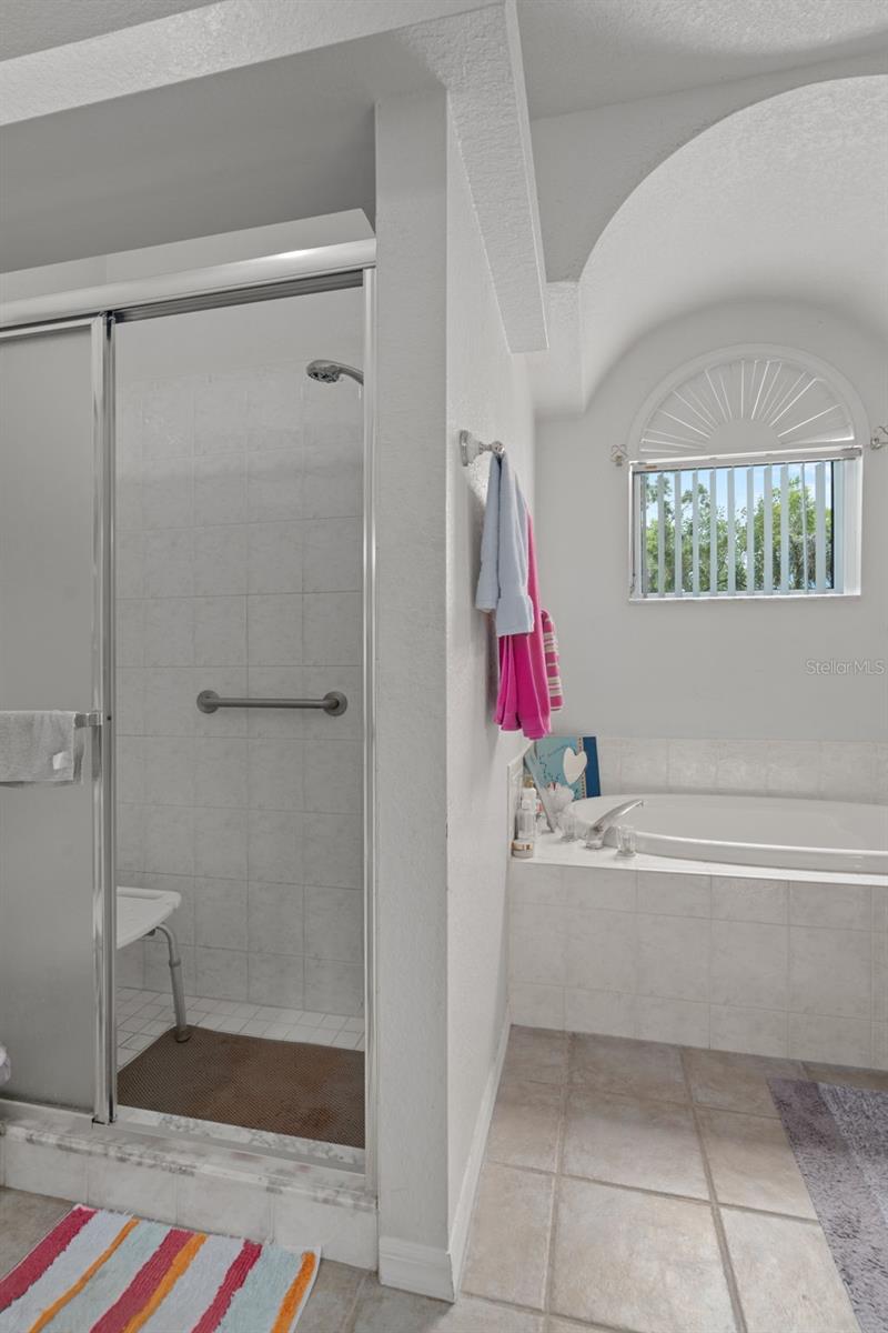 4312 Bayridge Ct Property Photo 38