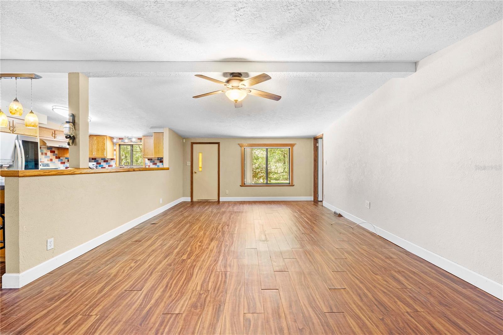 27137 Lambeth Rd Property Photo 9