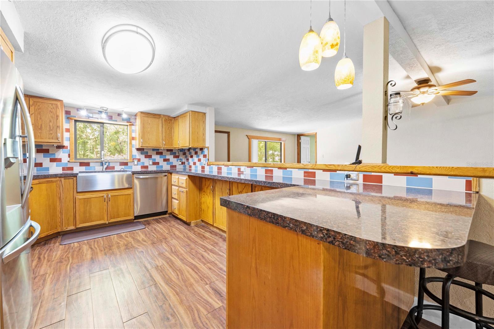 27137 Lambeth Rd Property Photo 14