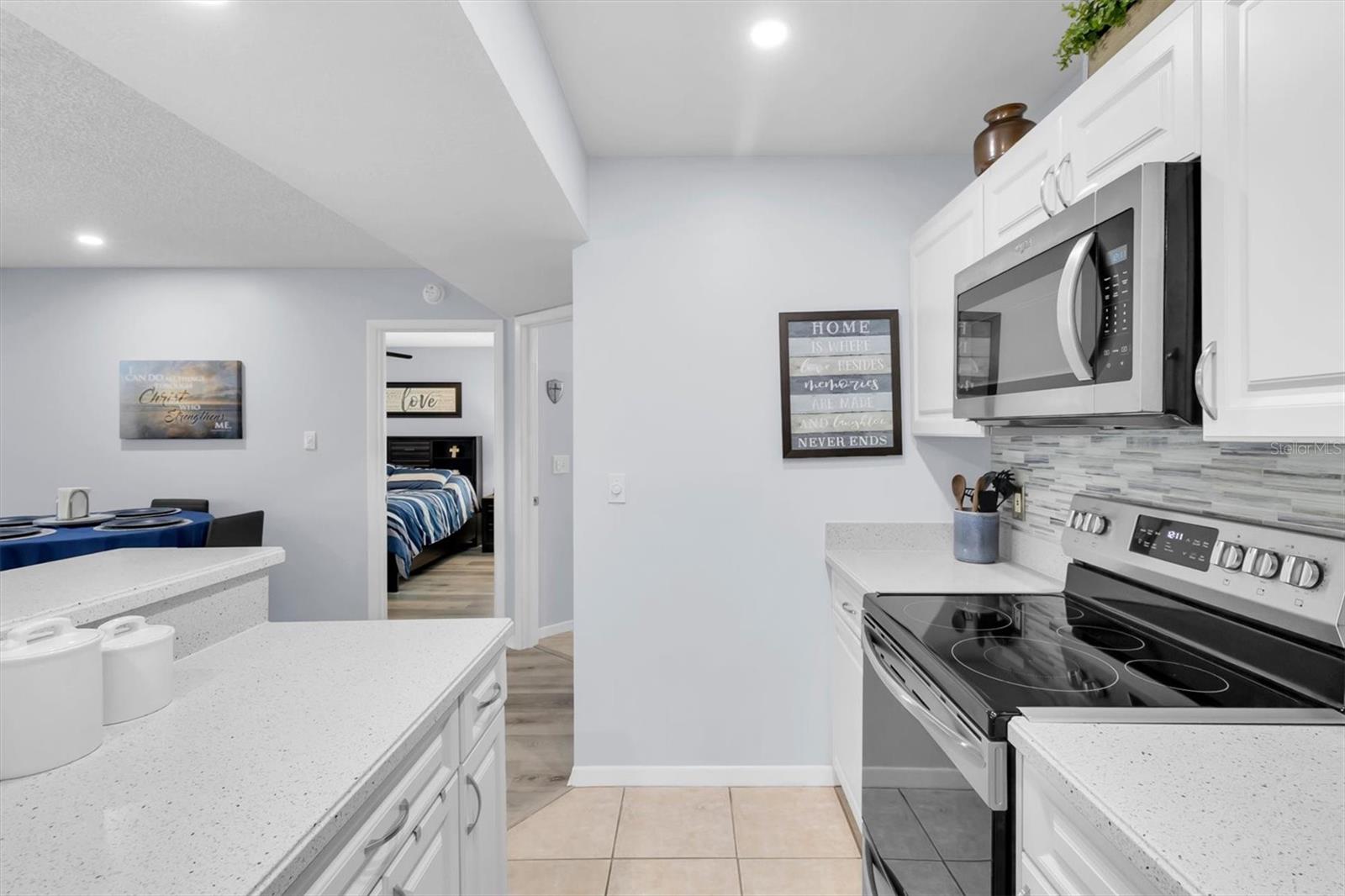 7712 Hillside Ct #201 Property Photo 11