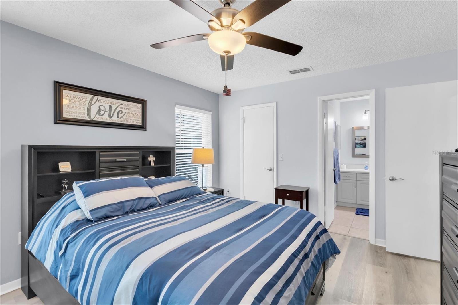 7712 Hillside Ct #201 Property Photo 14