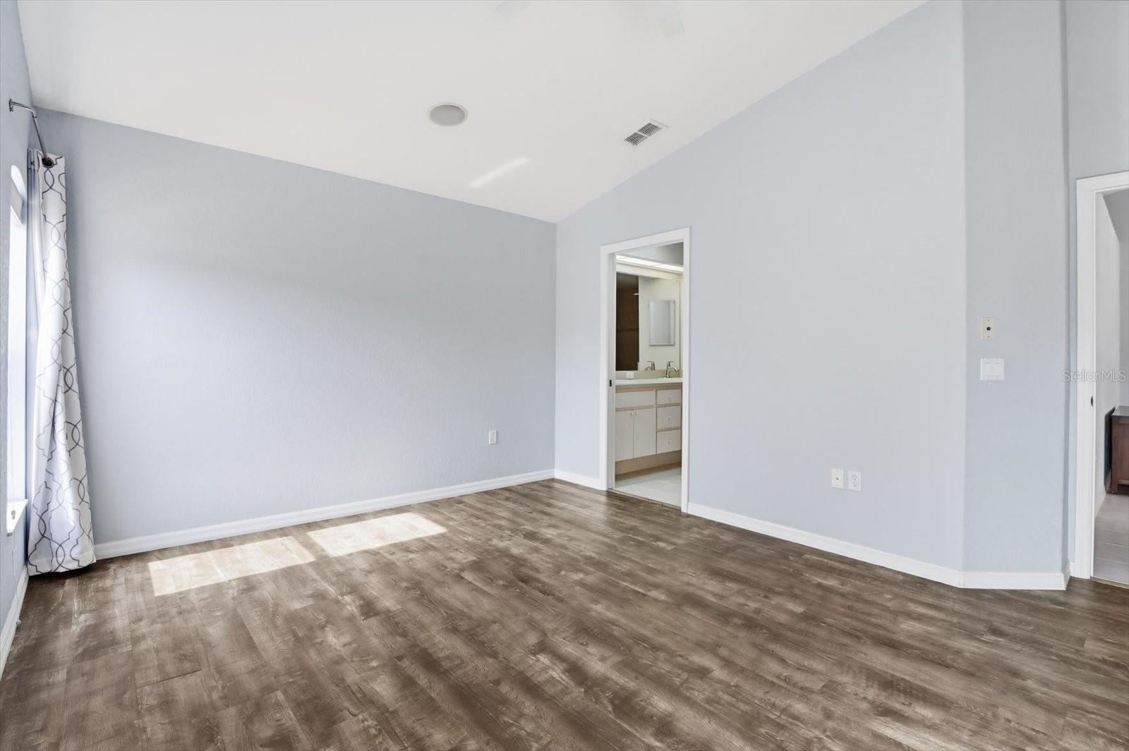 250 Royal Palm Way Property Photo 20