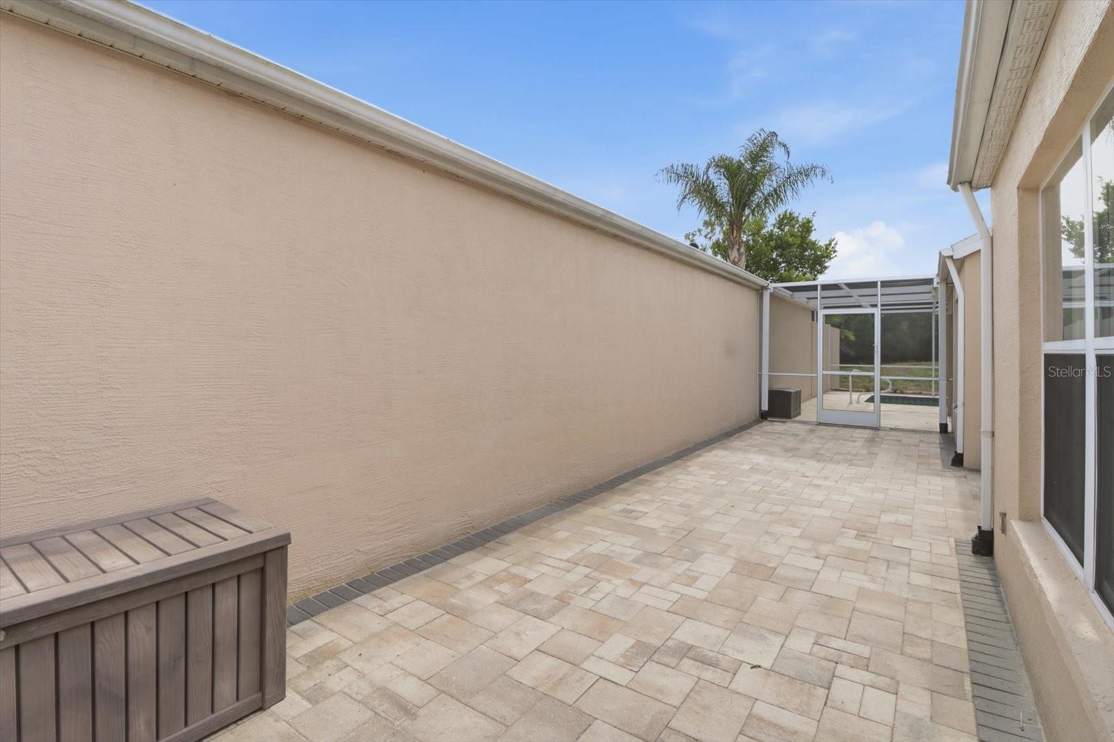250 Royal Palm Way Property Photo 37