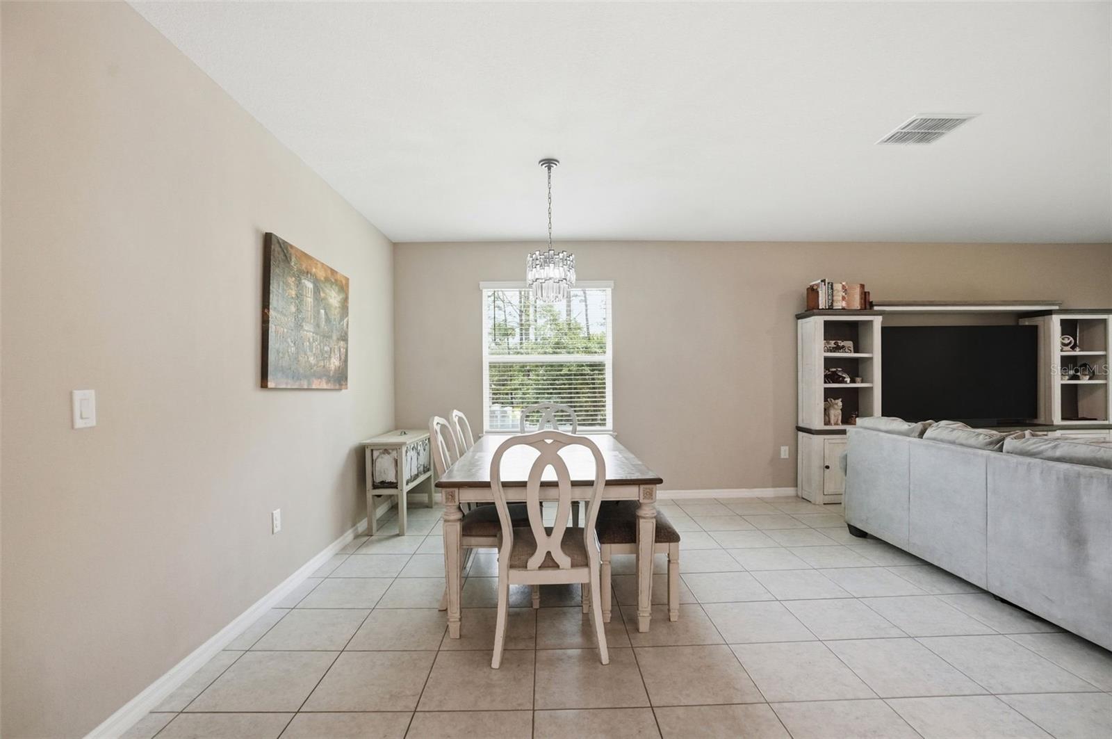 39 Milbark Dr Property Photo 16