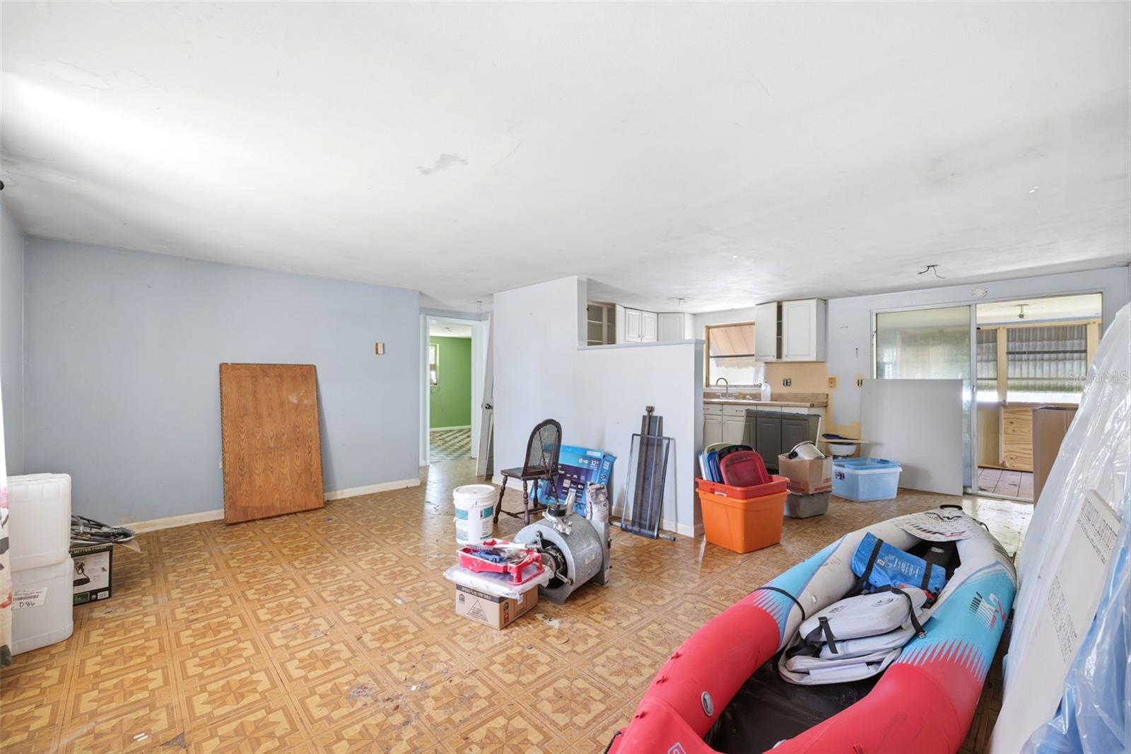 10 S Jackson St Property Photo 23