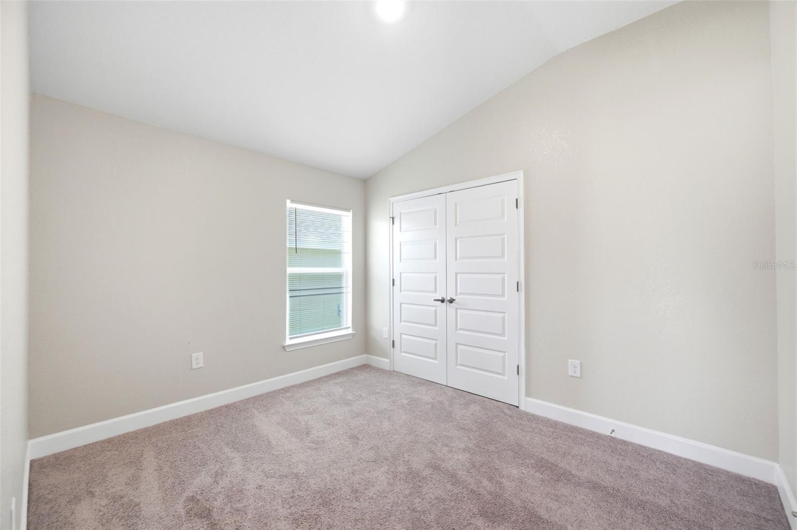 5524 Ocean Breeze Dr Property Photo 20