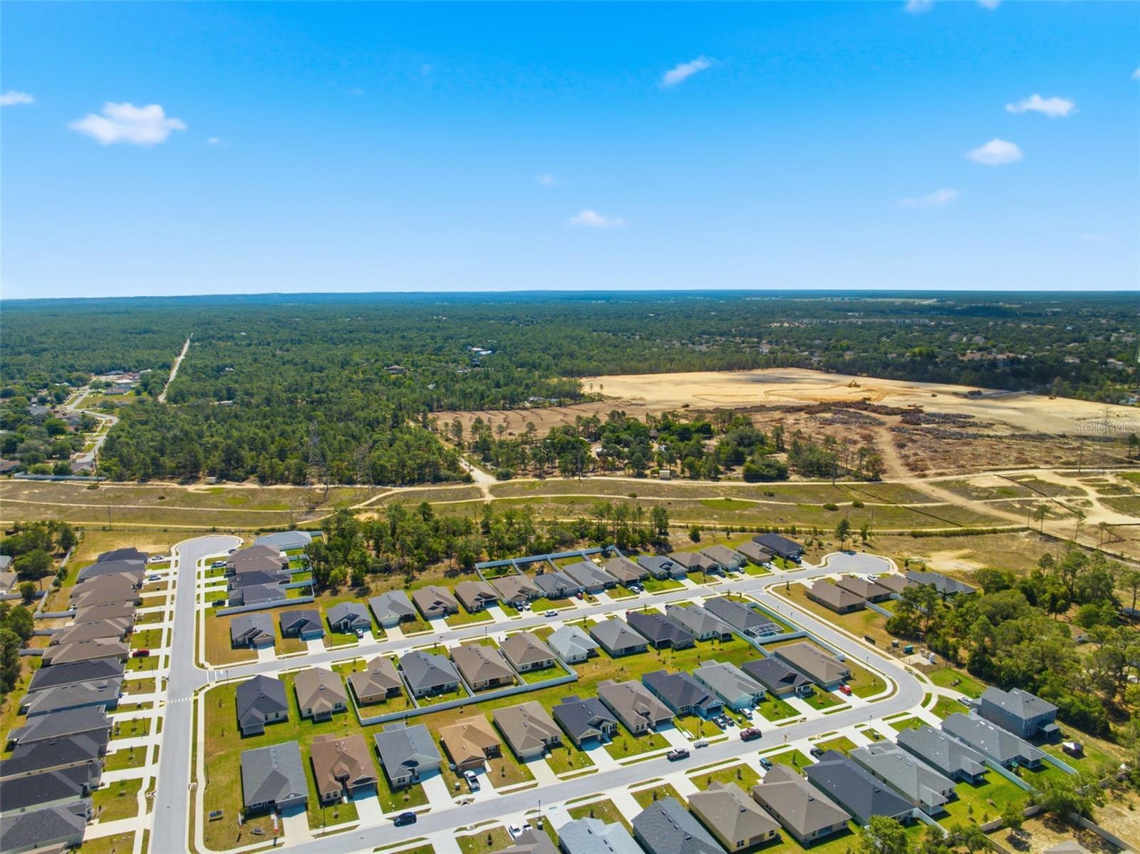 5524 Ocean Breeze Dr Property Photo 32
