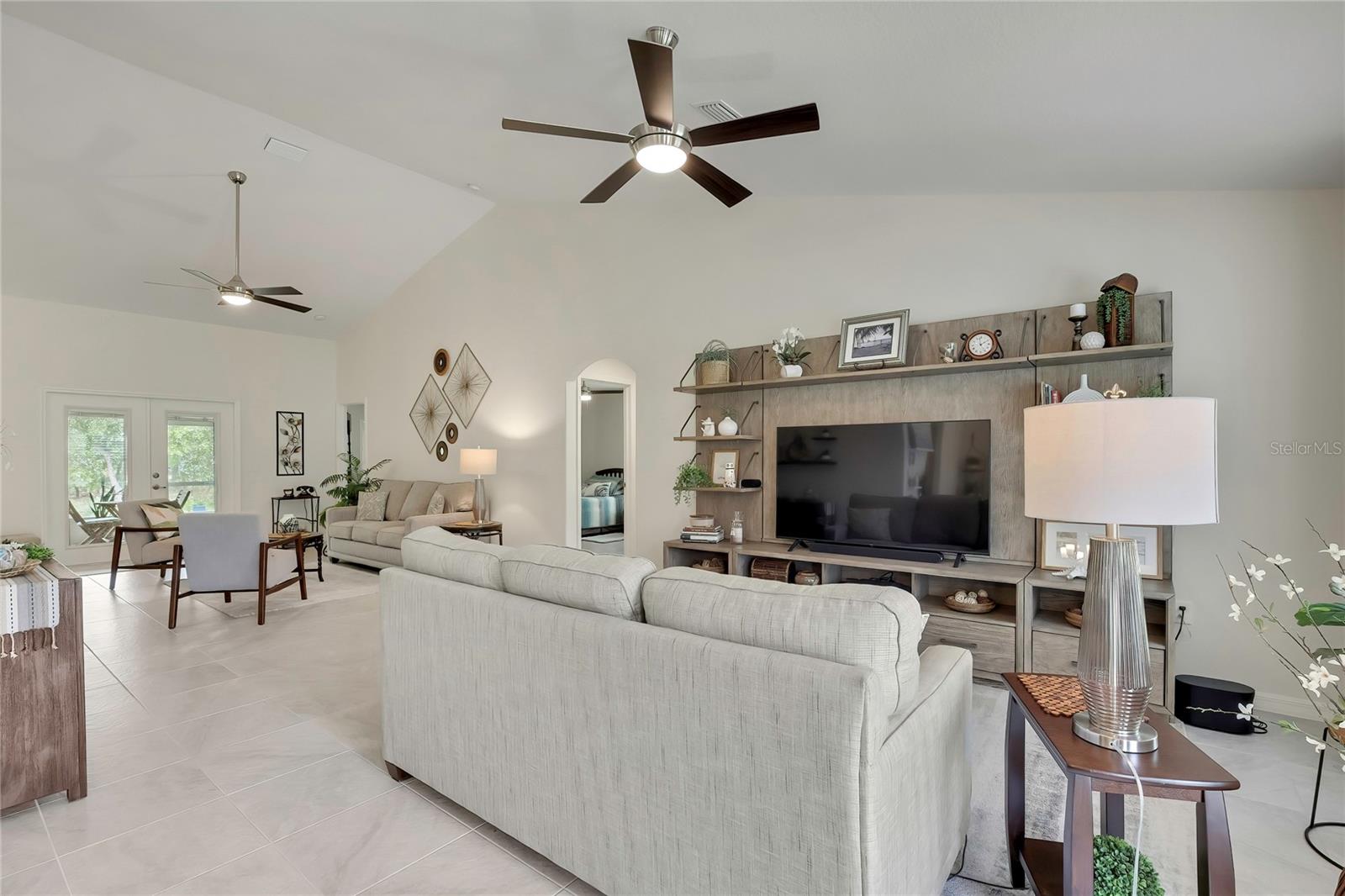 14108 Mulkerin Dr Property Photo 8
