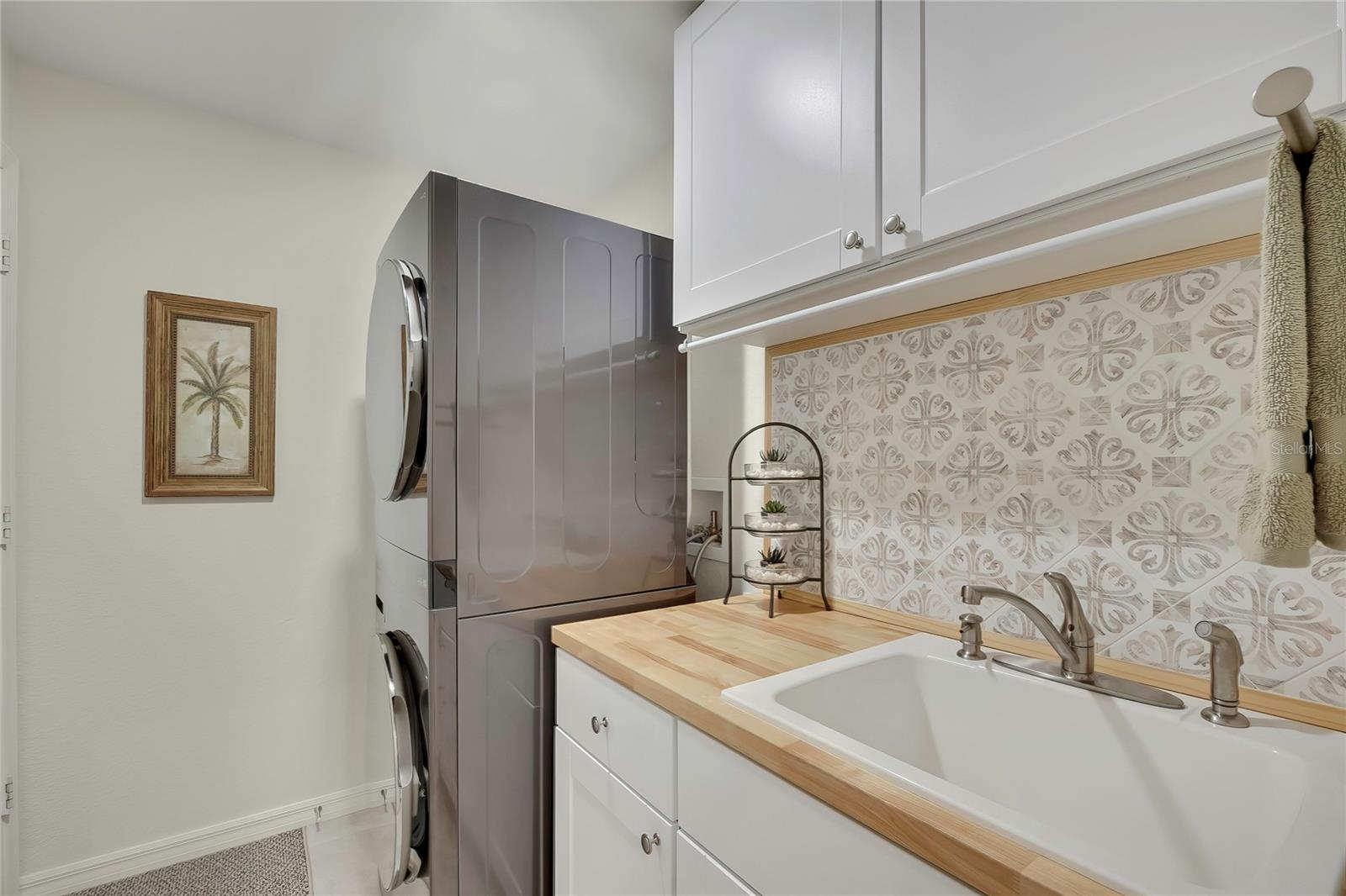 14108 Mulkerin Dr Property Photo 18
