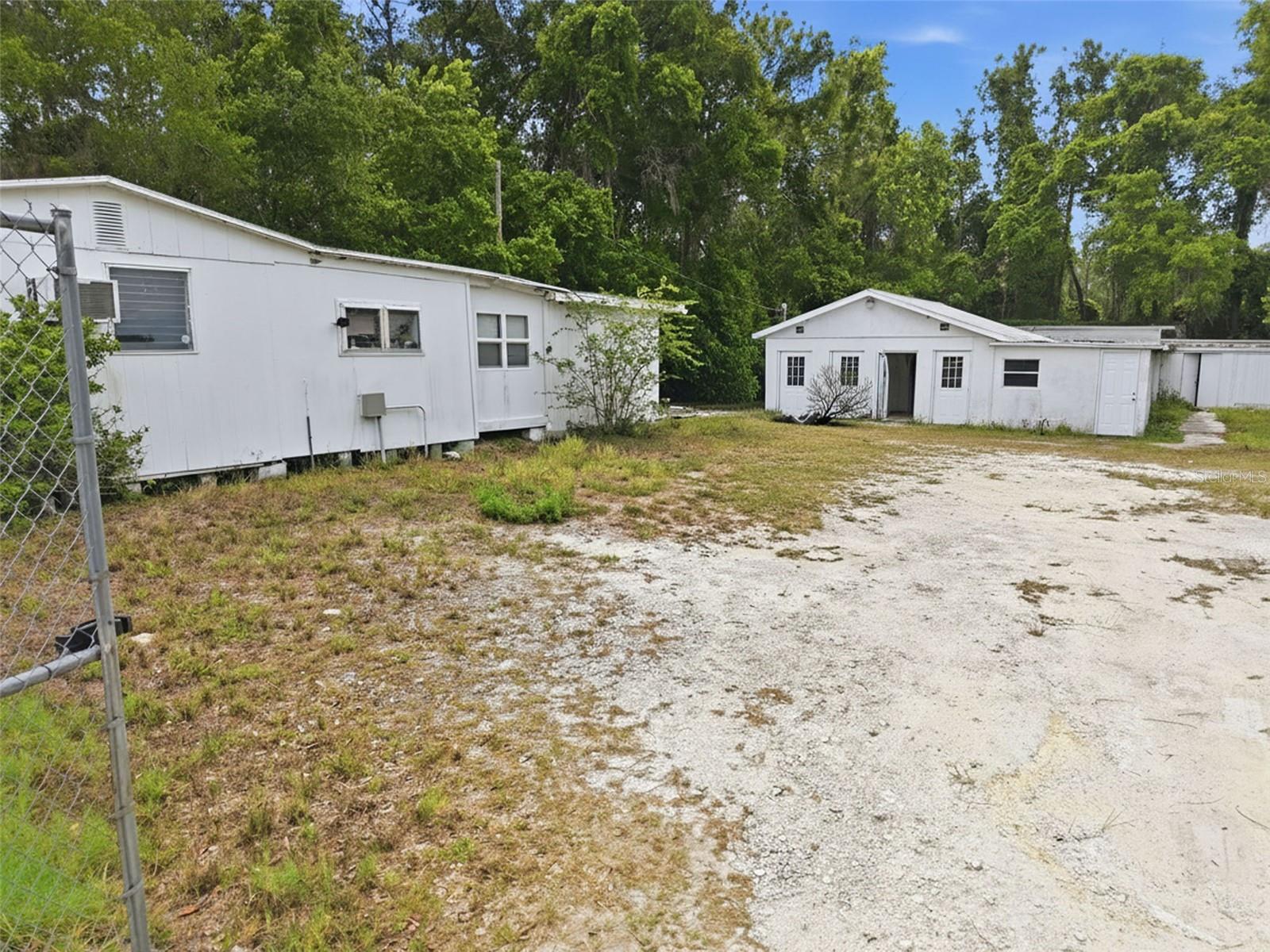 15520 Cortez Blvd Property Photo 5