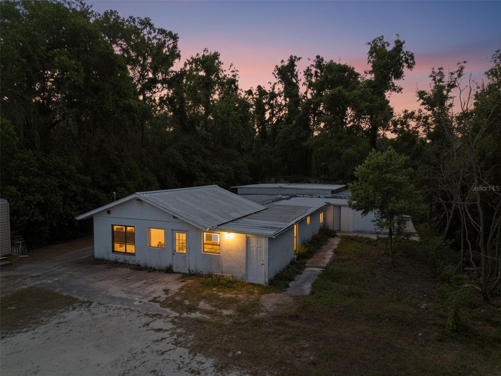 15520 Cortez Blvd Property Photo 41