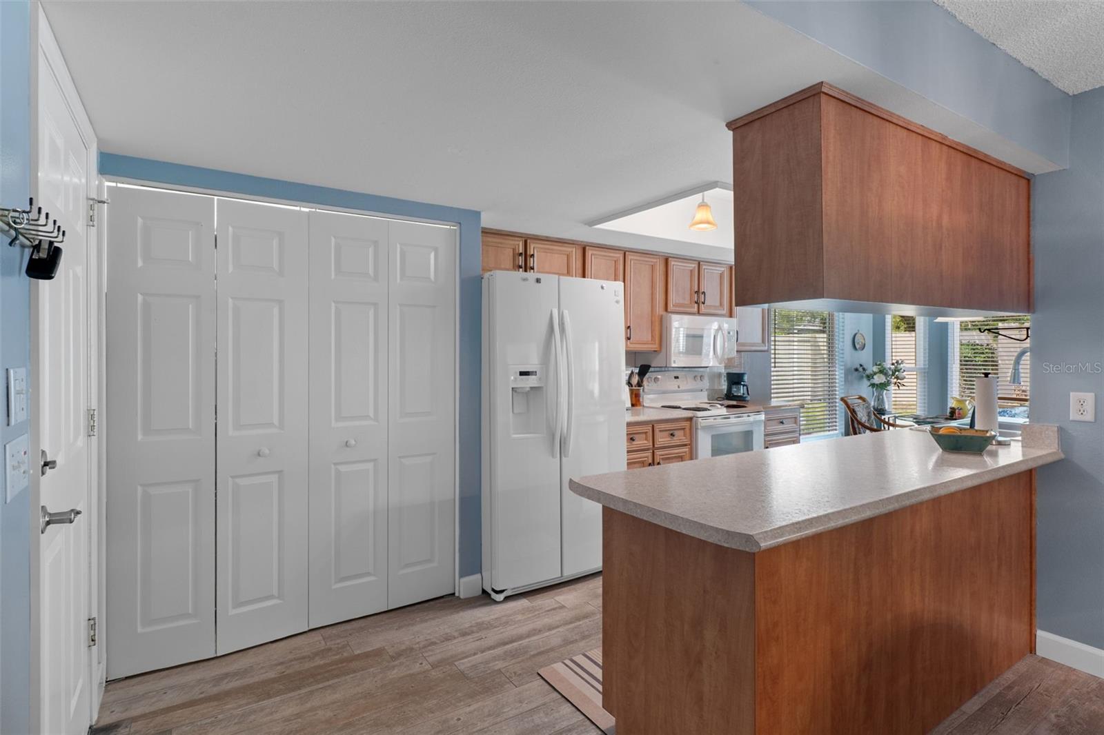 2643 Royal Ridge Dr Property Photo 15