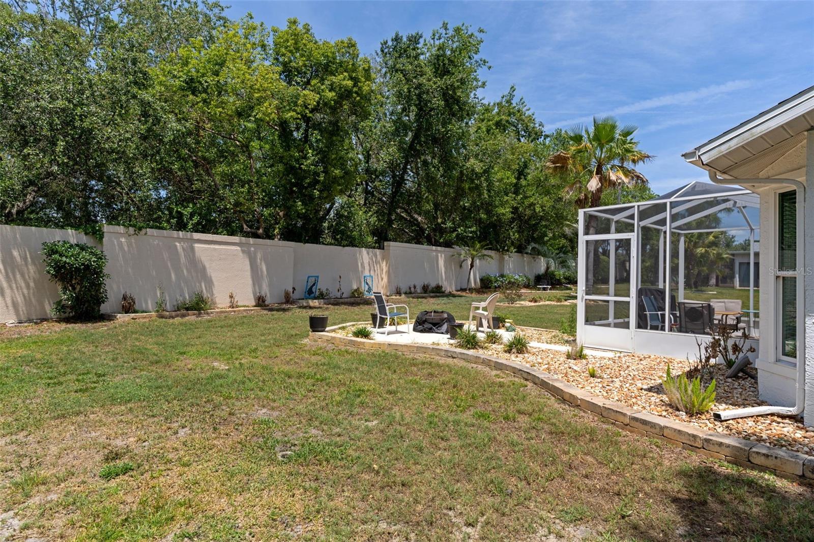 2643 Royal Ridge Dr Property Photo 36