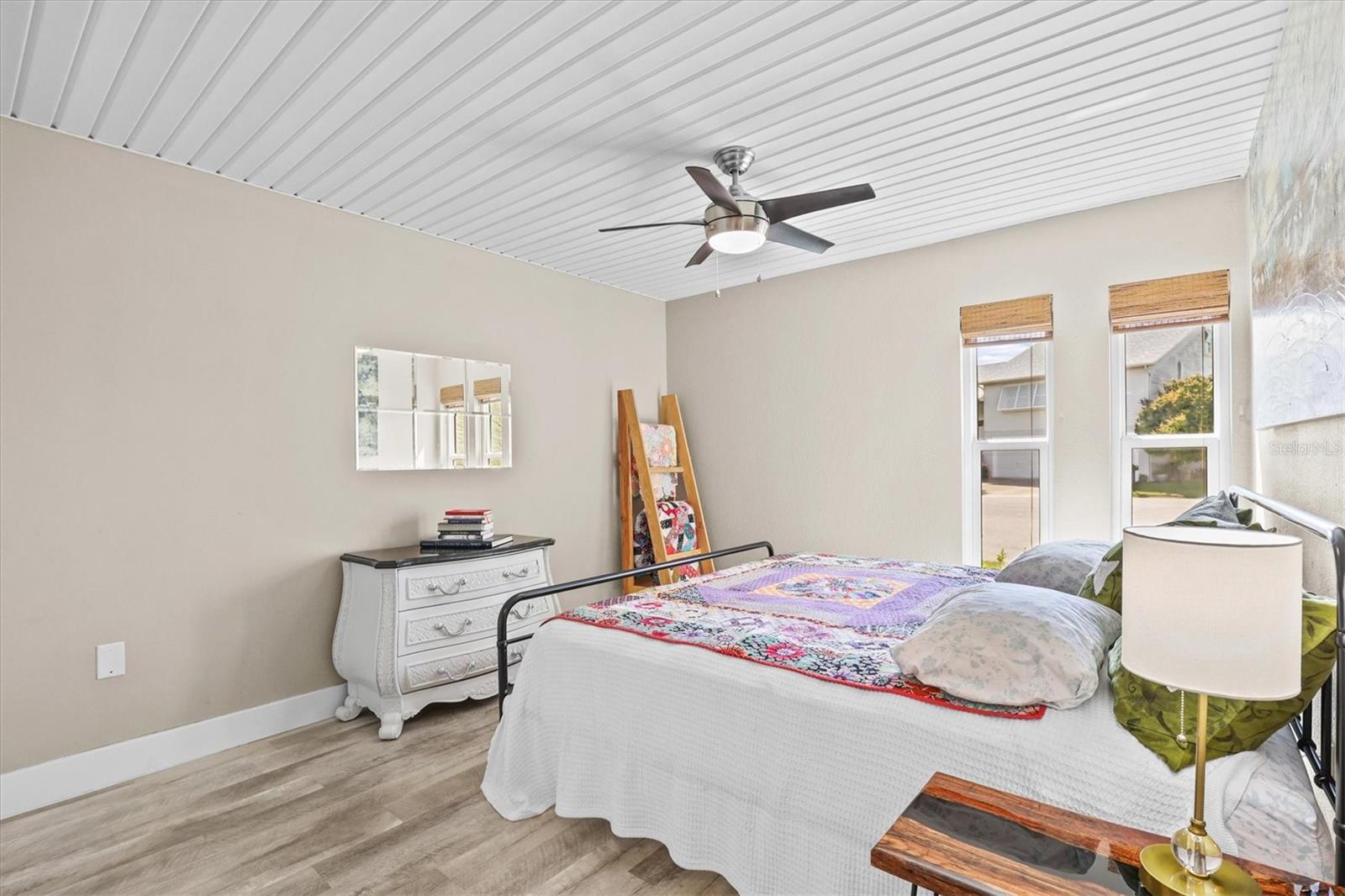 15722 Donzi Dr Property Photo 39