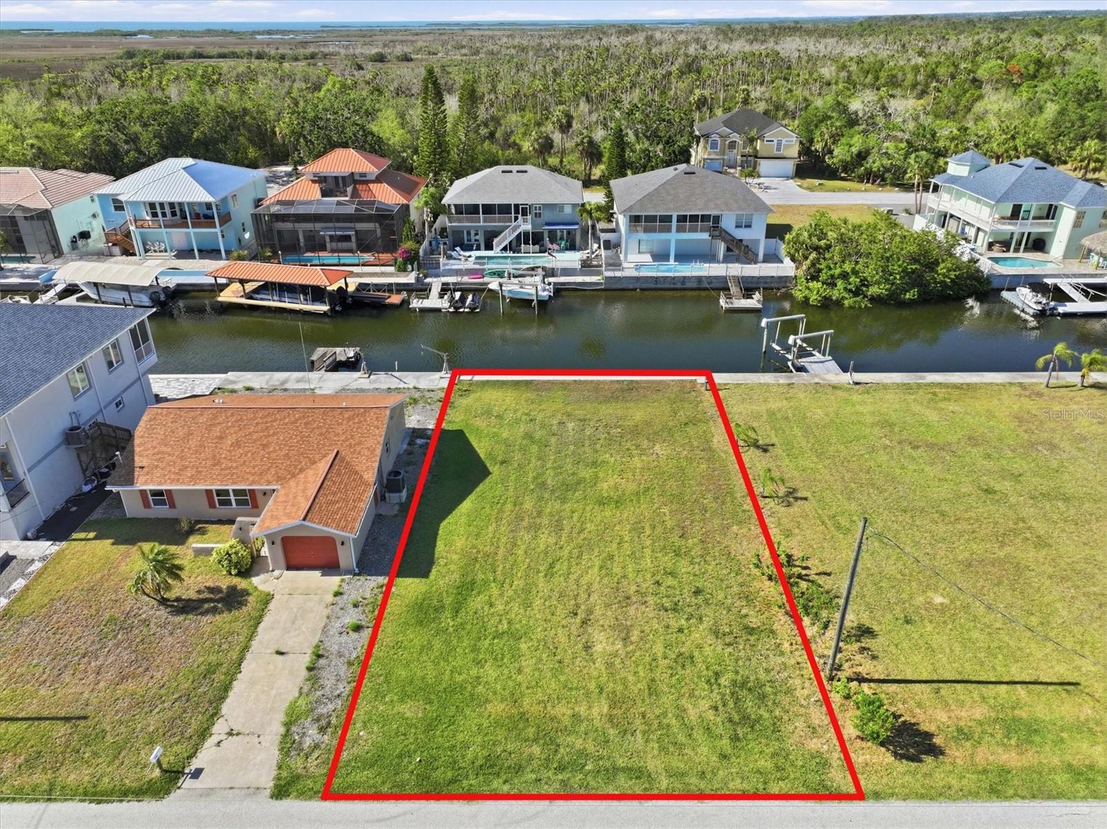 7429 Hatteras Dr Property Photo 4