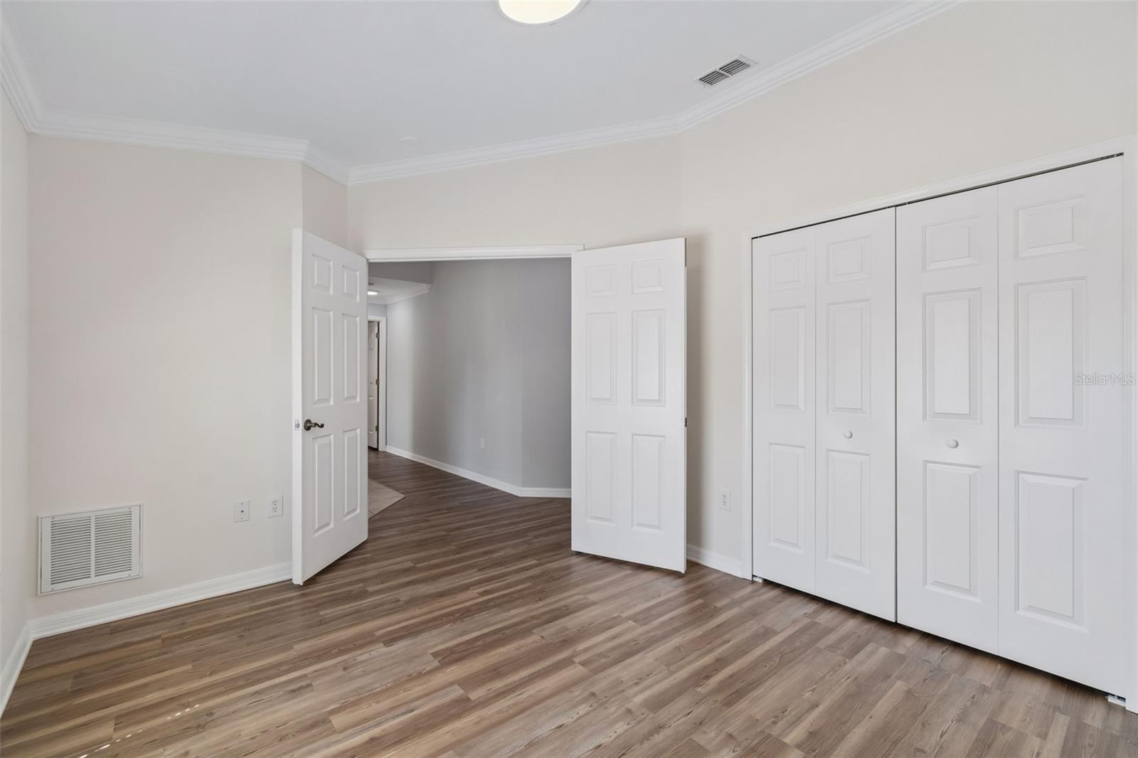 18630 Rolling Hills Loop Property Photo 9