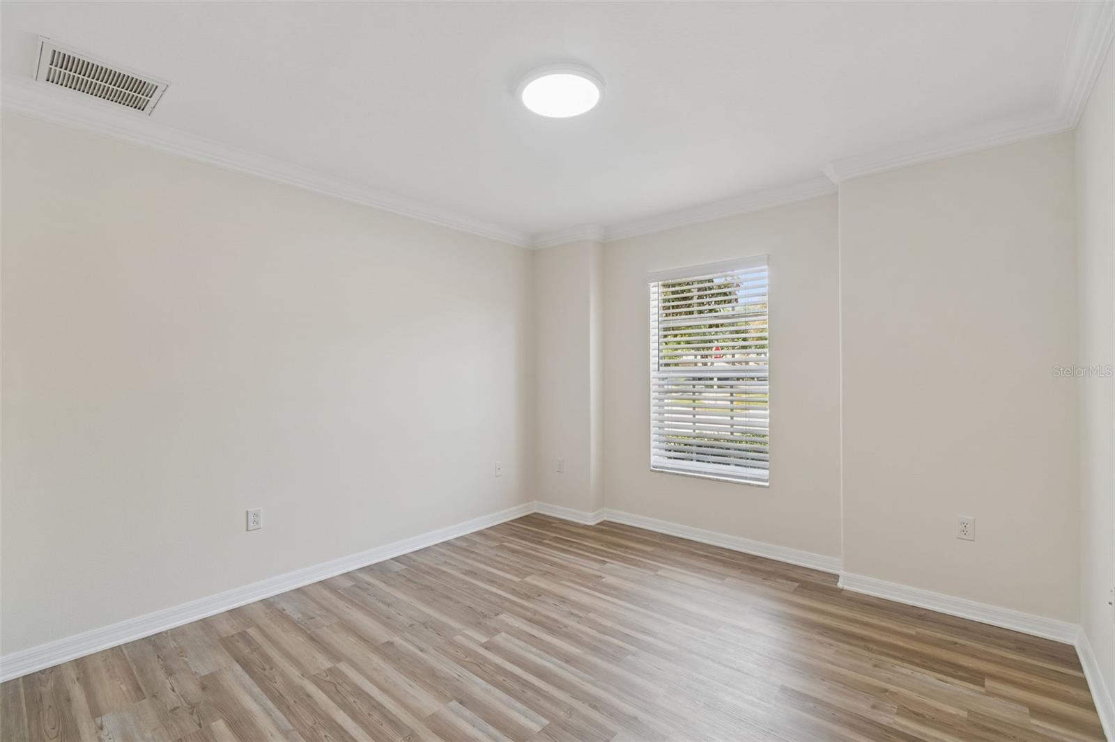 18630 Rolling Hills Loop Property Photo 13