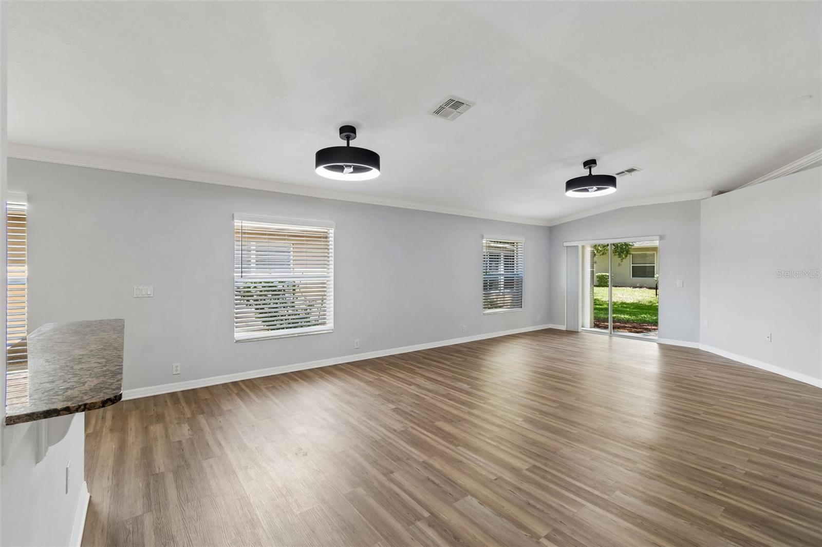 18630 Rolling Hills Loop Property Photo 15