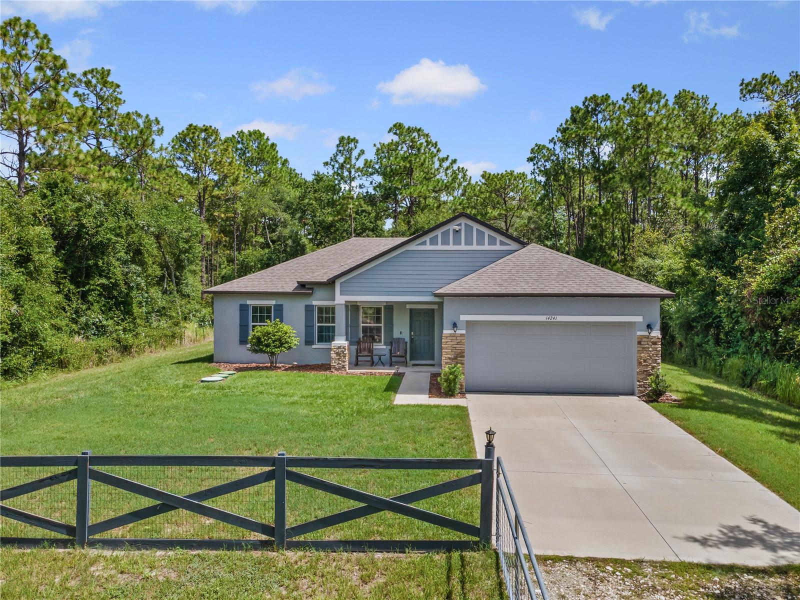 14241 Ravine Ave Property Photo 1