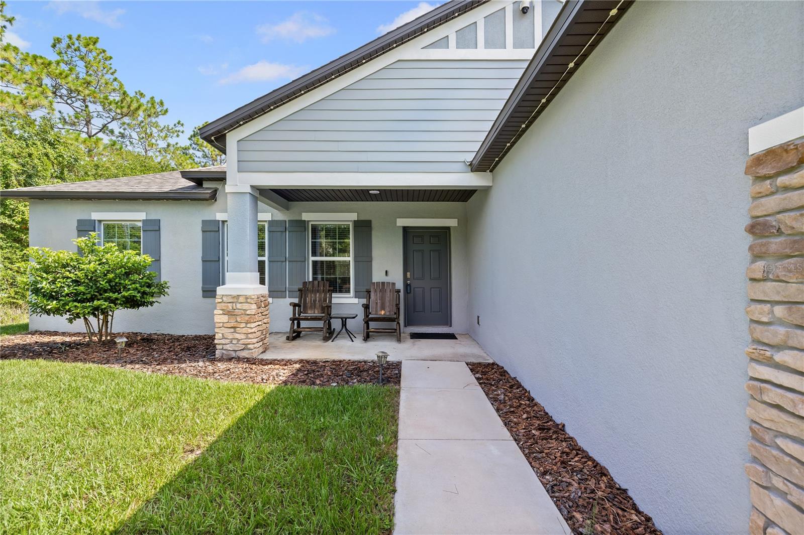 14241 Ravine Ave Property Photo 5