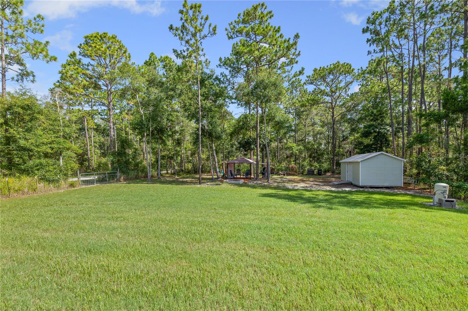 14241 Ravine Ave Property Photo 33