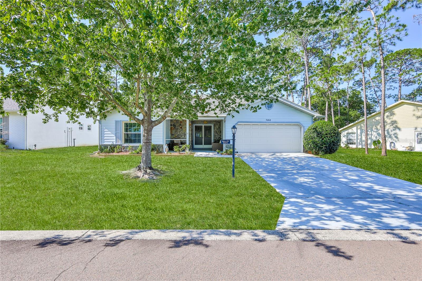 7088 Crown Oaks Dr Property Photo 1