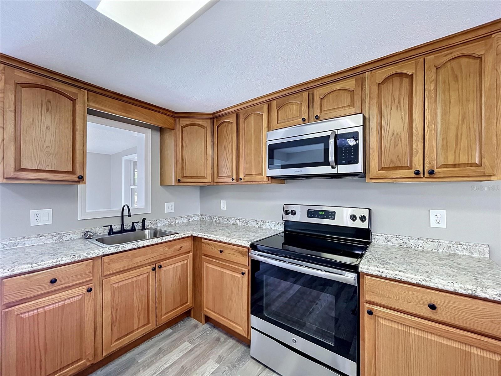 7513 Hatteras Dr Property Photo 21