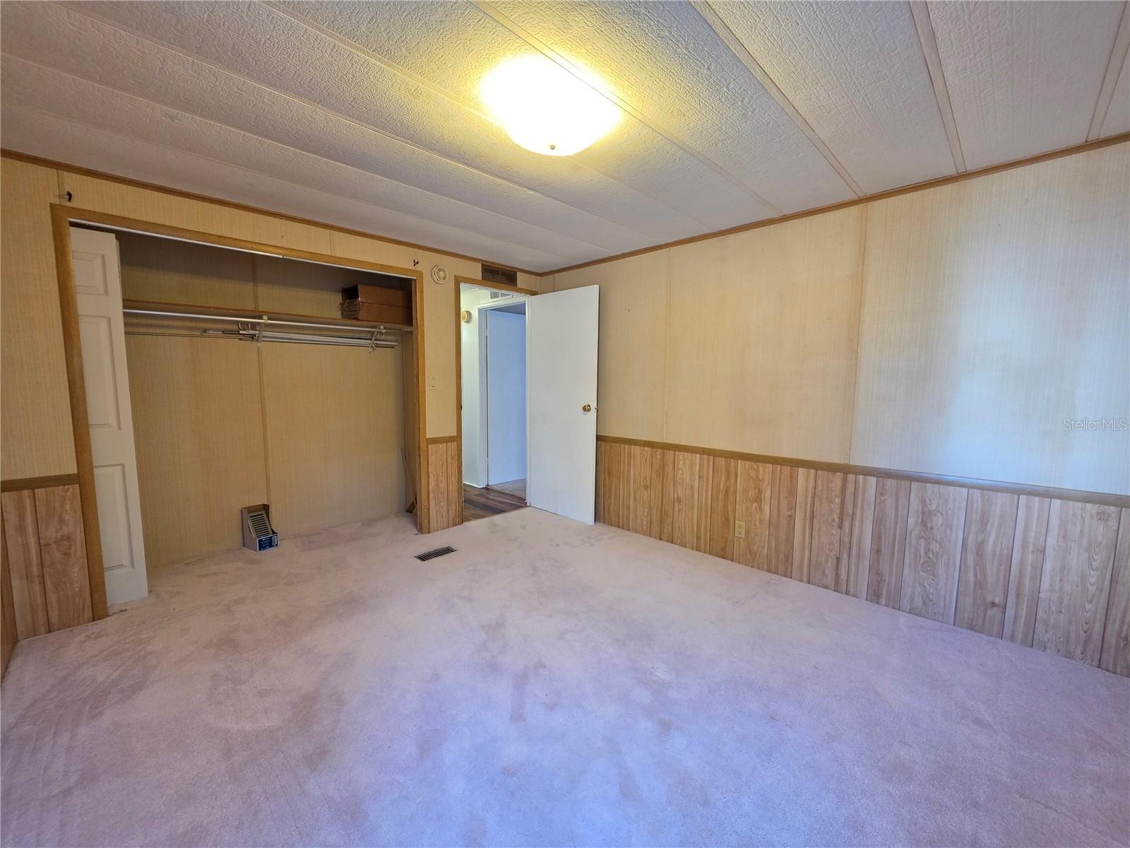 8027 Eastern Circle Dr Property Photo 14