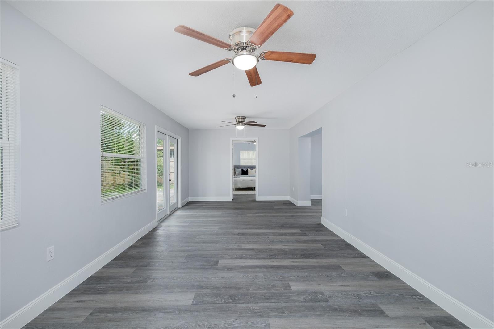 1815 Driftwood Cir S Property Photo 21