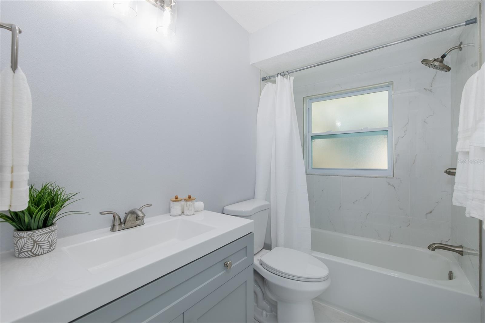 1815 Driftwood Cir S Property Photo 34