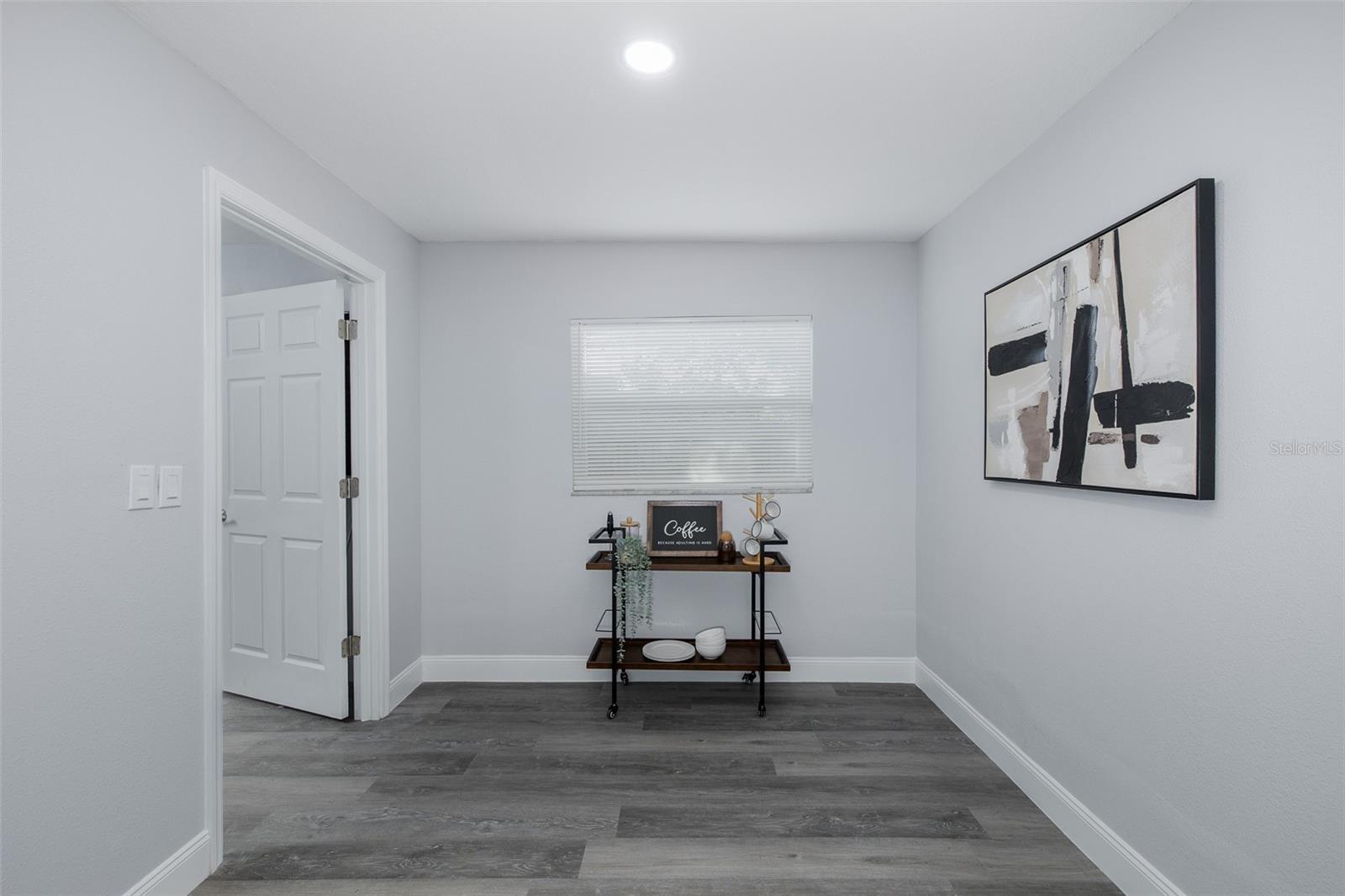 1815 Driftwood Cir S Property Photo 35