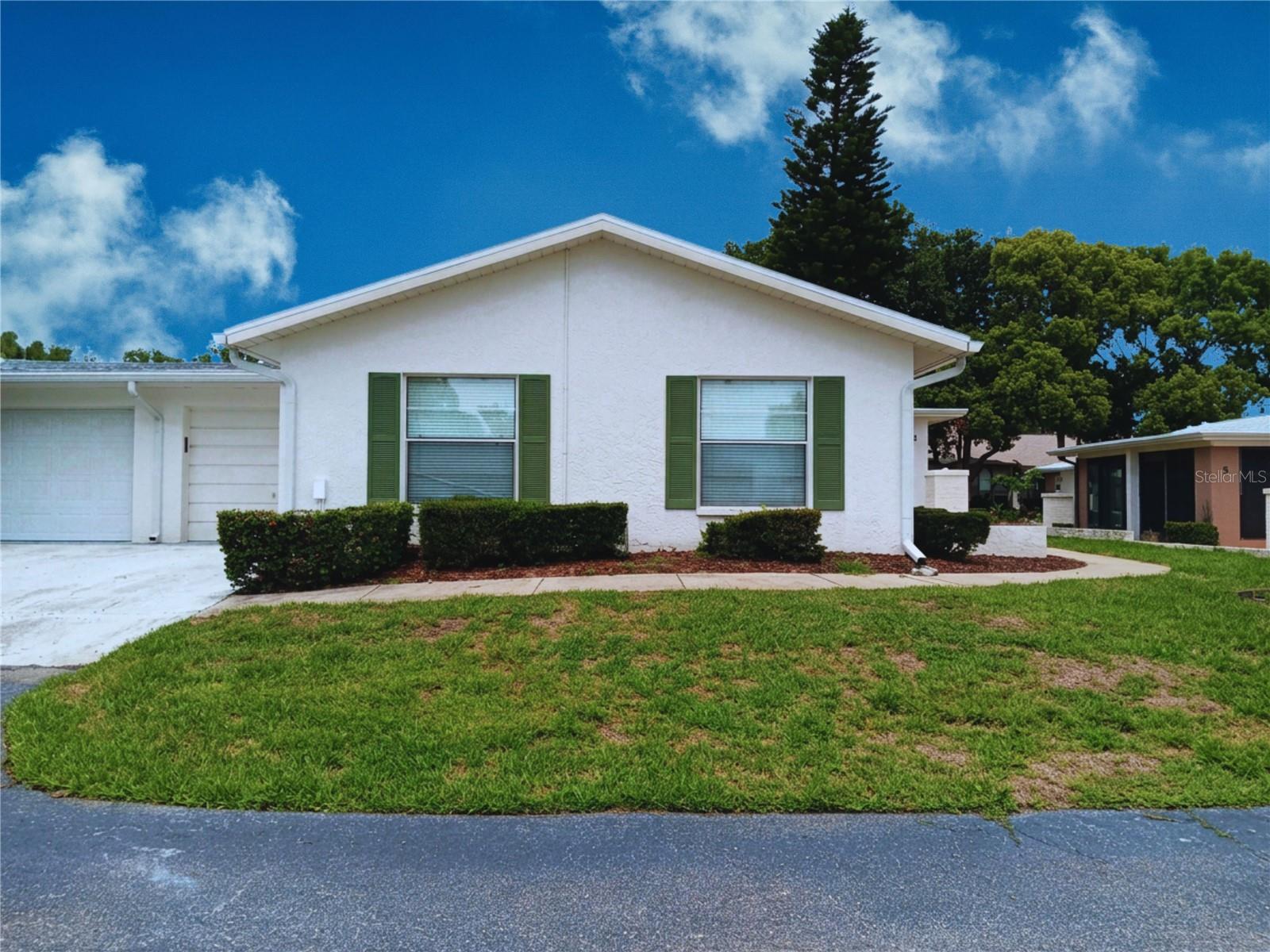 8150 Braddock Cir #3 Property Photo 1