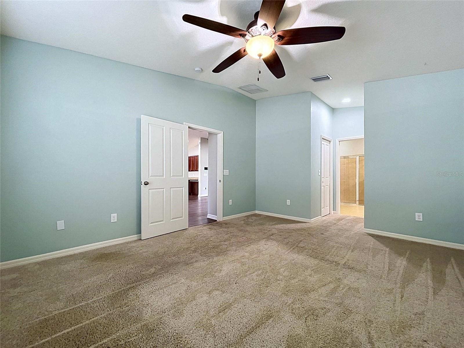 667 Hartford Heights St Property Photo 32