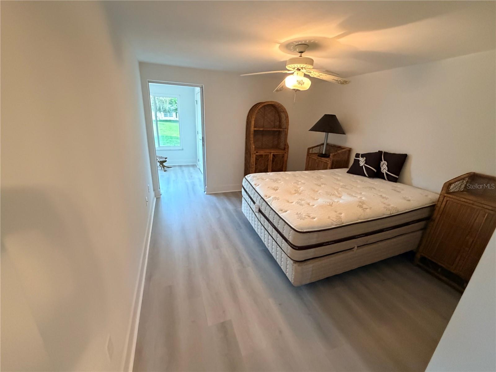4446 Rustic Dr #e Property Photo 9