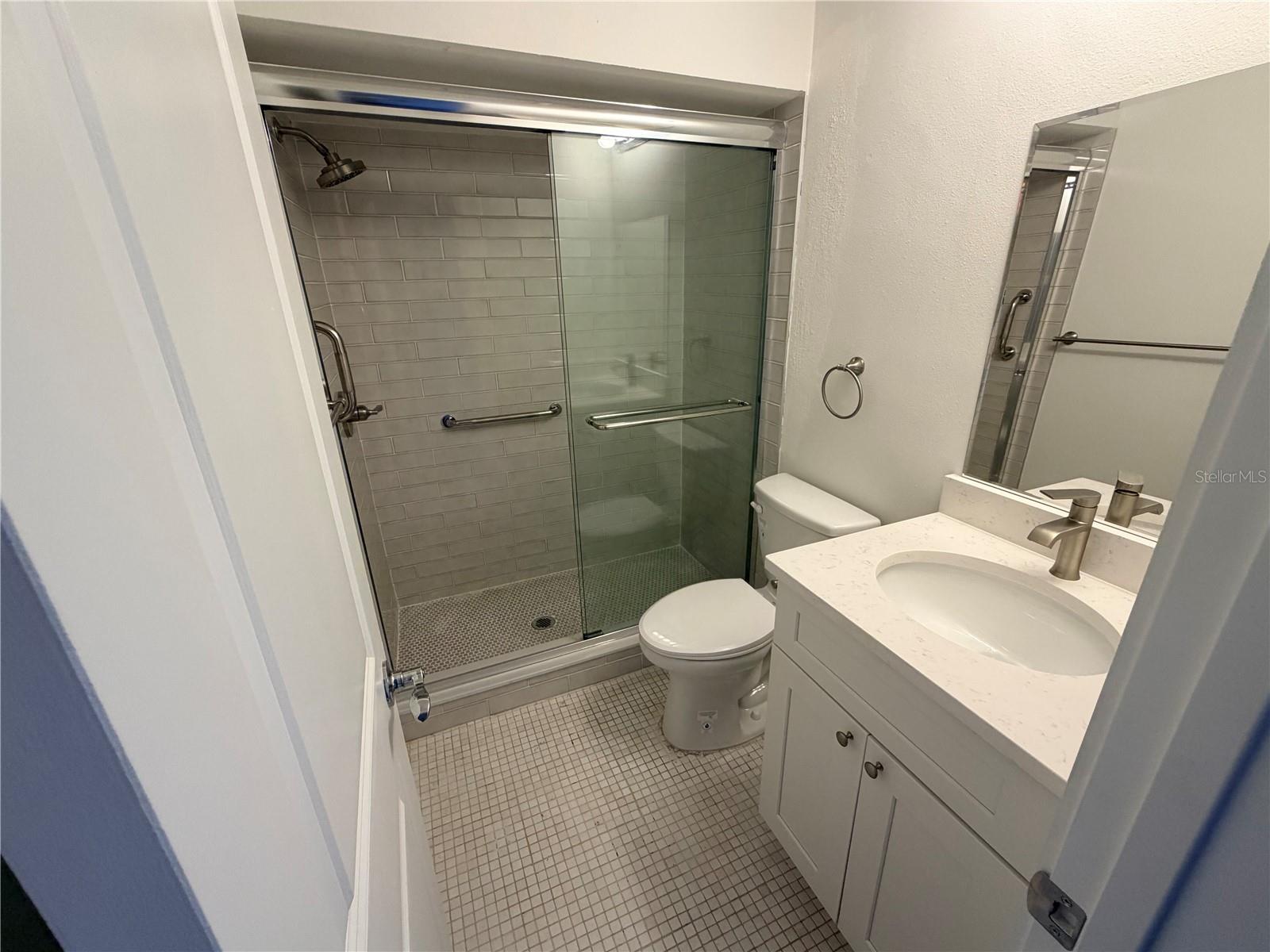 4446 Rustic Dr #e Property Photo 10