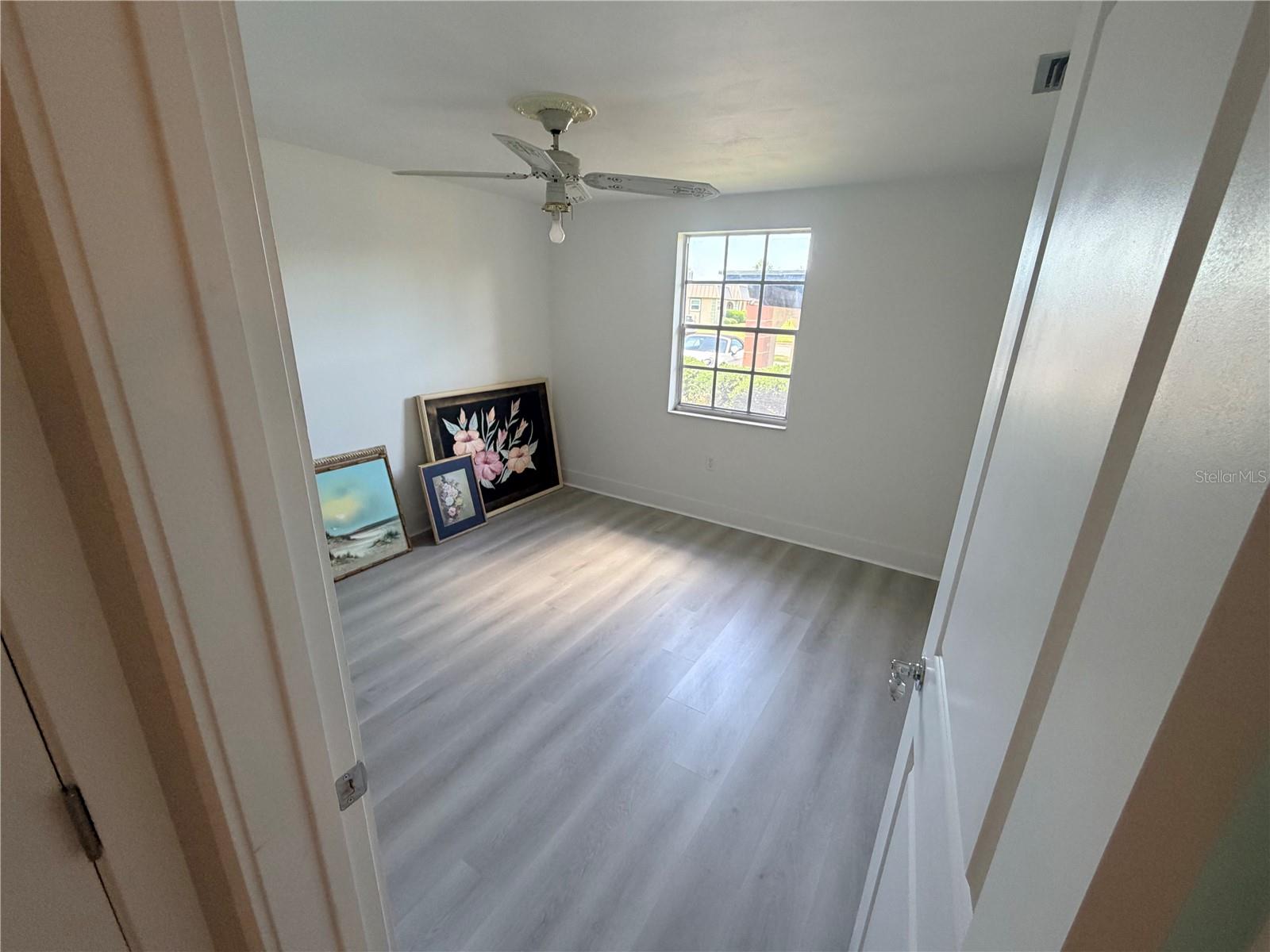 4446 Rustic Dr #e Property Photo 11