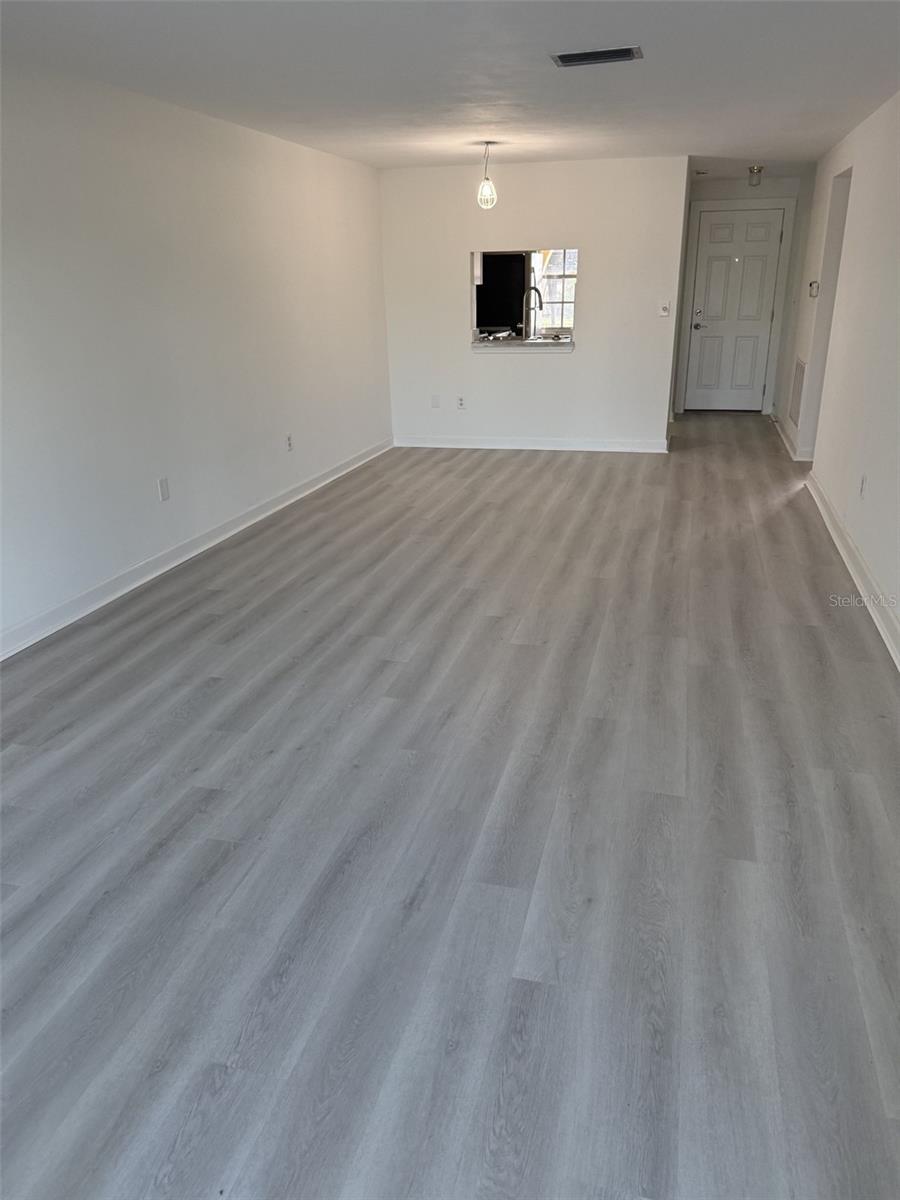 4413 Sunstate Dr #0 Property Photo 2