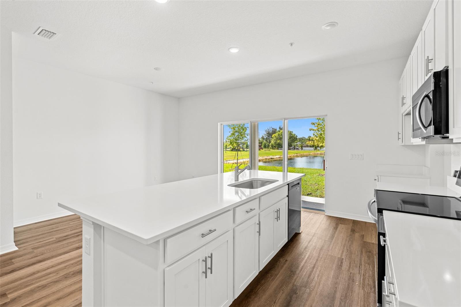 4899 Winding River Rd Property Photo 13