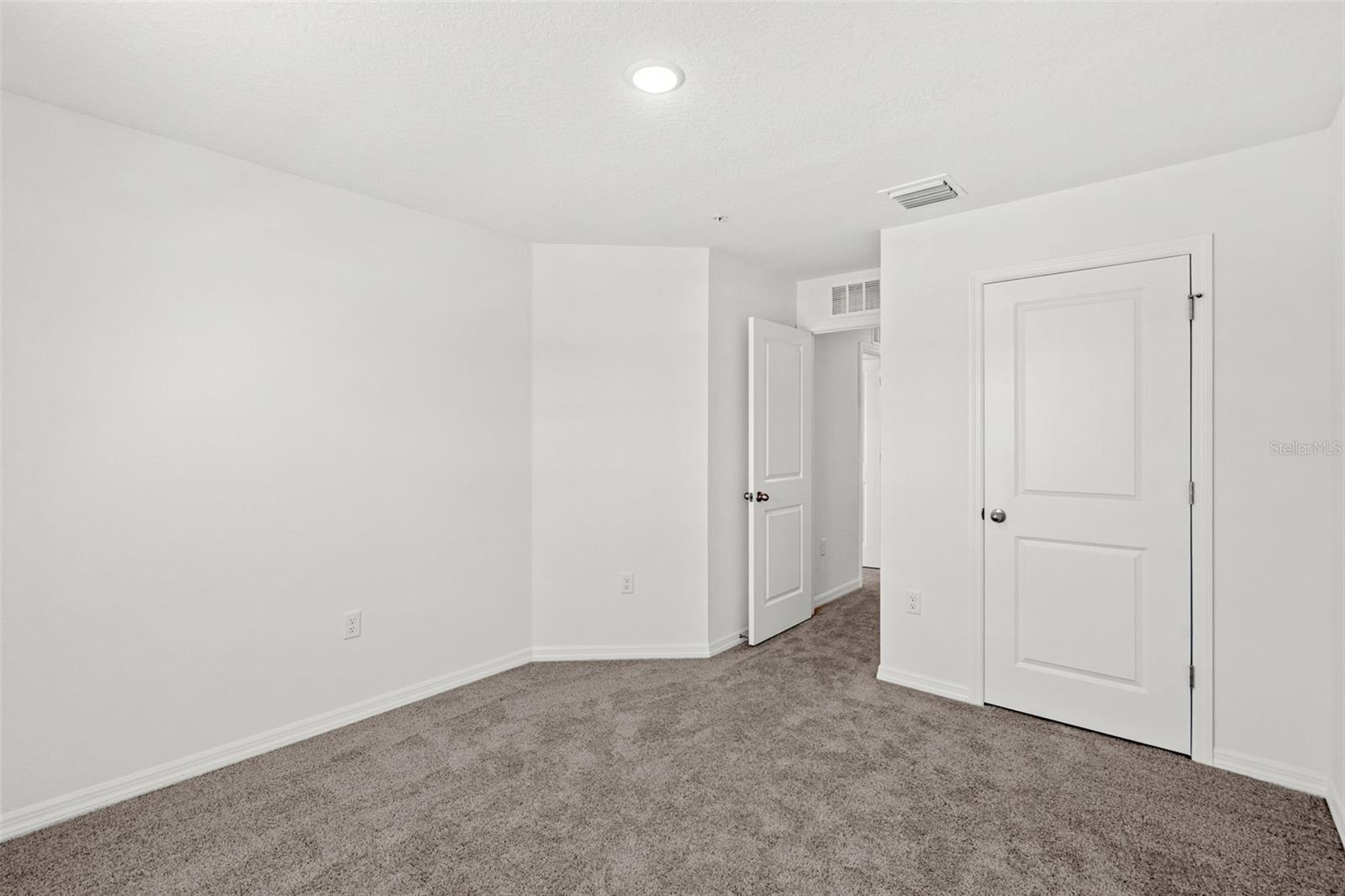 4899 Winding River Rd Property Photo 31
