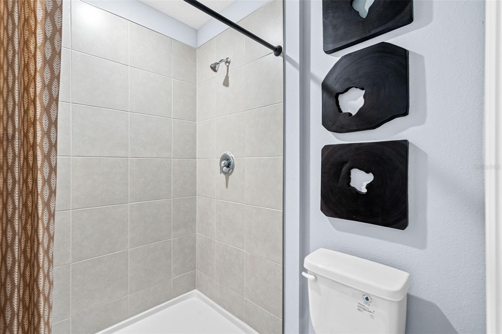 4923 Winding River Rd Property Photo 25