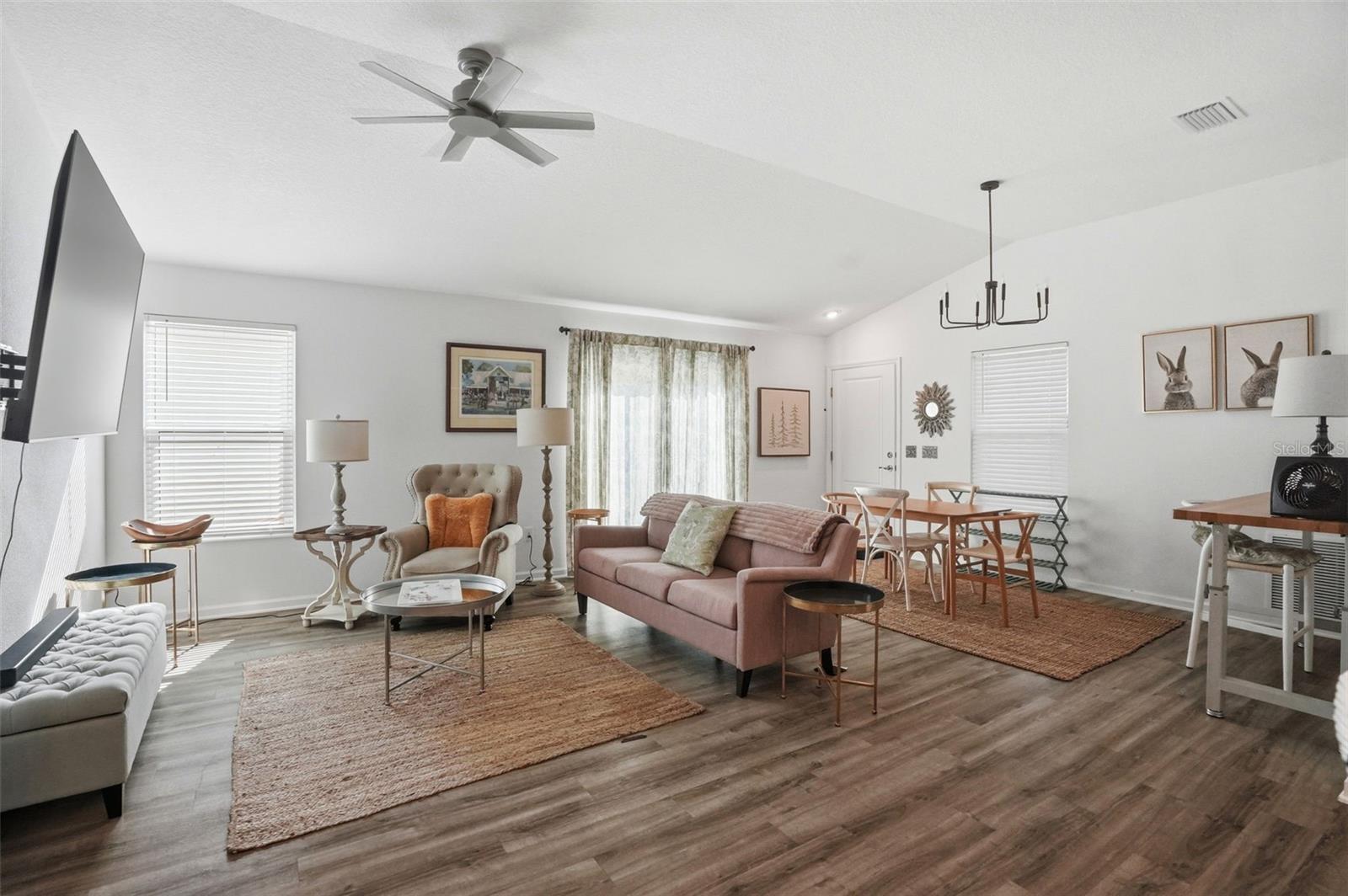 862 Spring Ave Property Photo 10