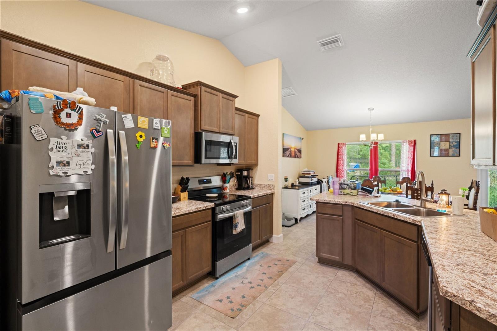 18336 Macek Rd Property Photo 10