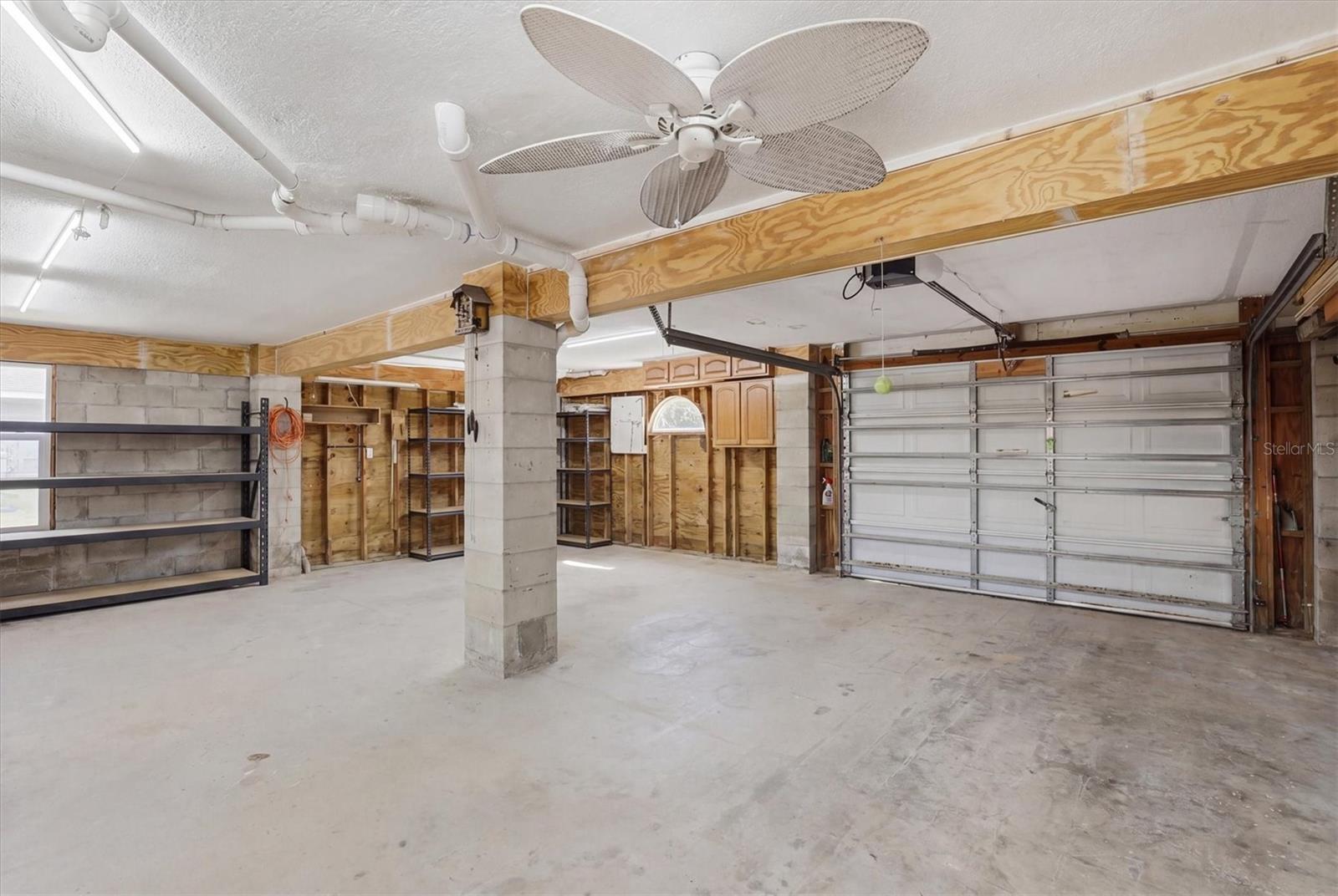 3347 Oleander Dr Property Photo 41