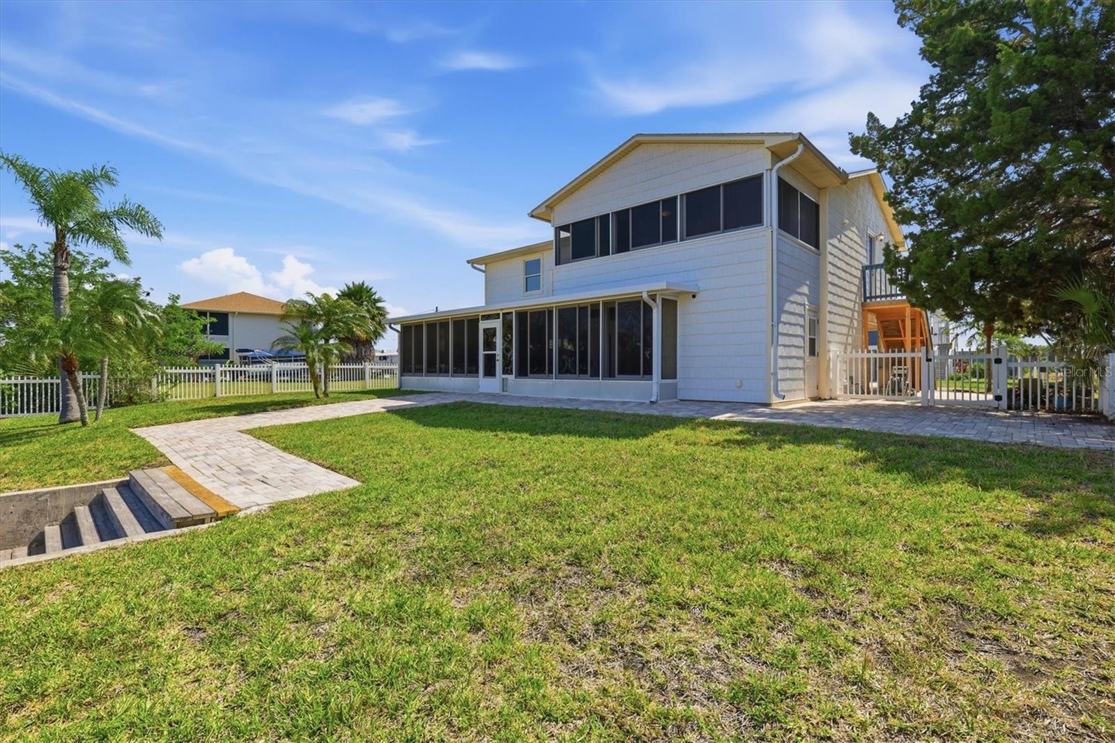 3347 Oleander Dr Property Photo 43