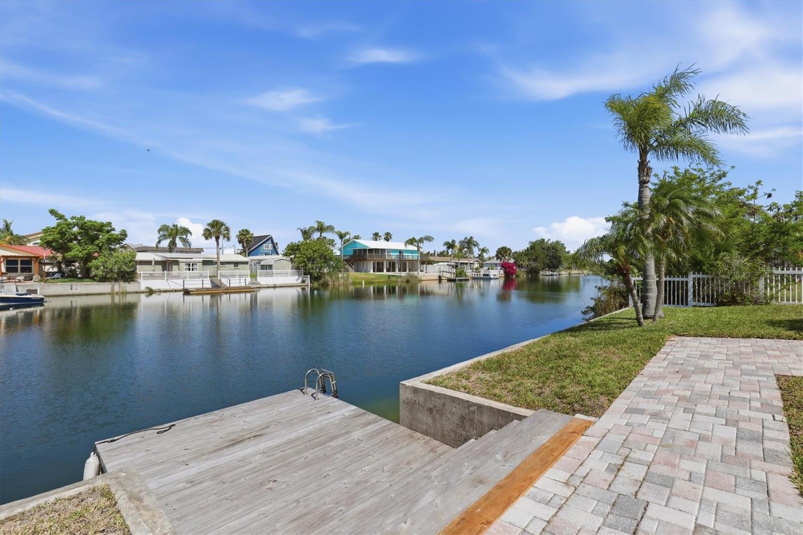 3347 Oleander Dr Property Photo 44