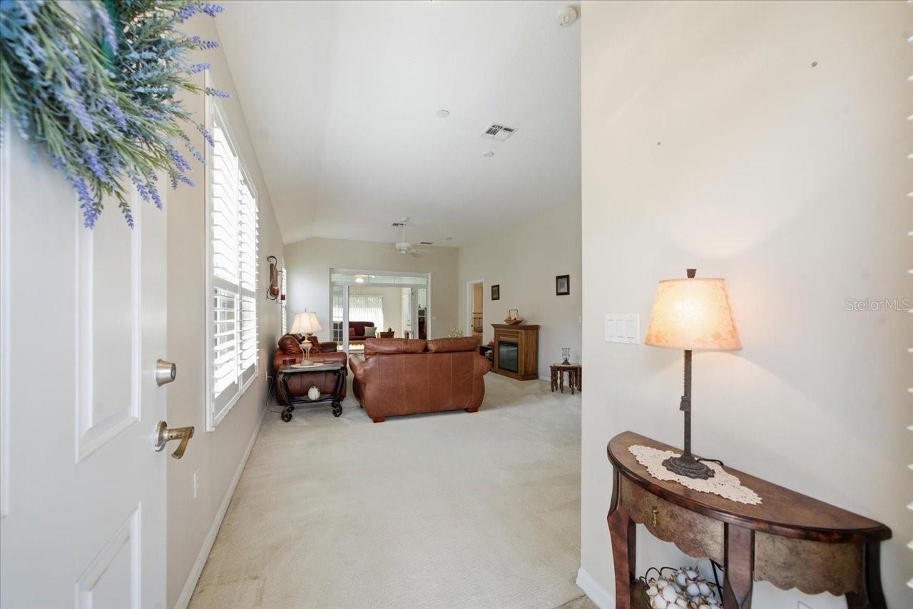 15028 Silversmith Cir Property Photo 9